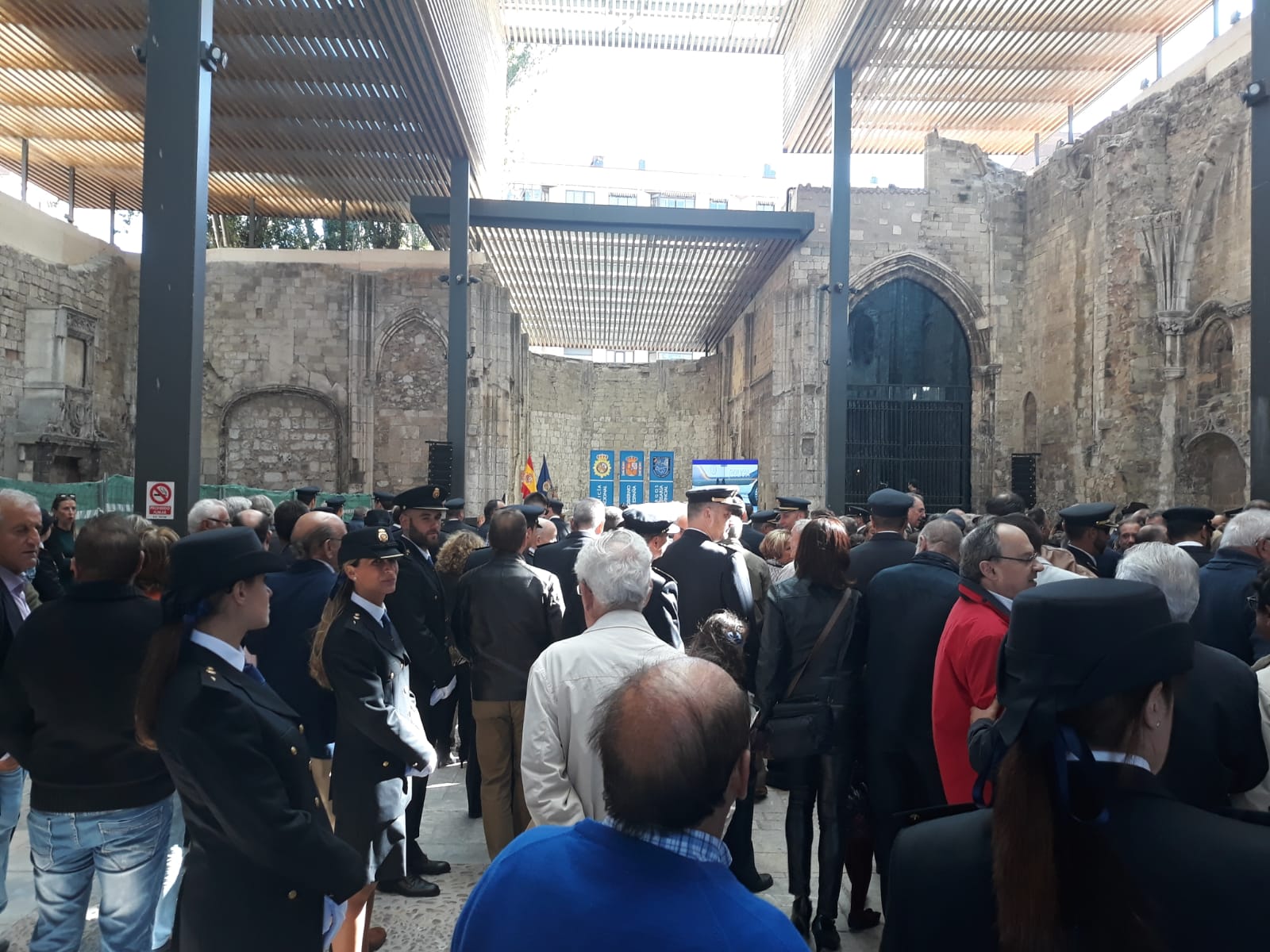 policia-patron-fiesta-monasterio